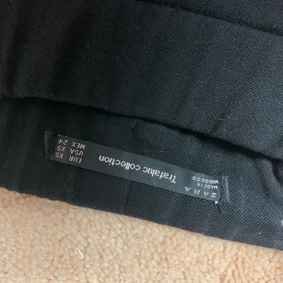 Zara trousers with red stripe - Picture 4 of 8